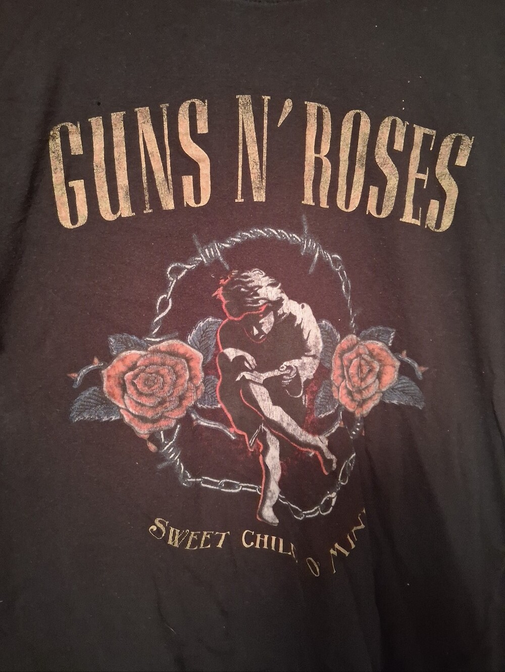 Women's guns and roses shirt